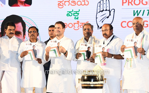 Rahul Gandhi releases karnataka manifesto